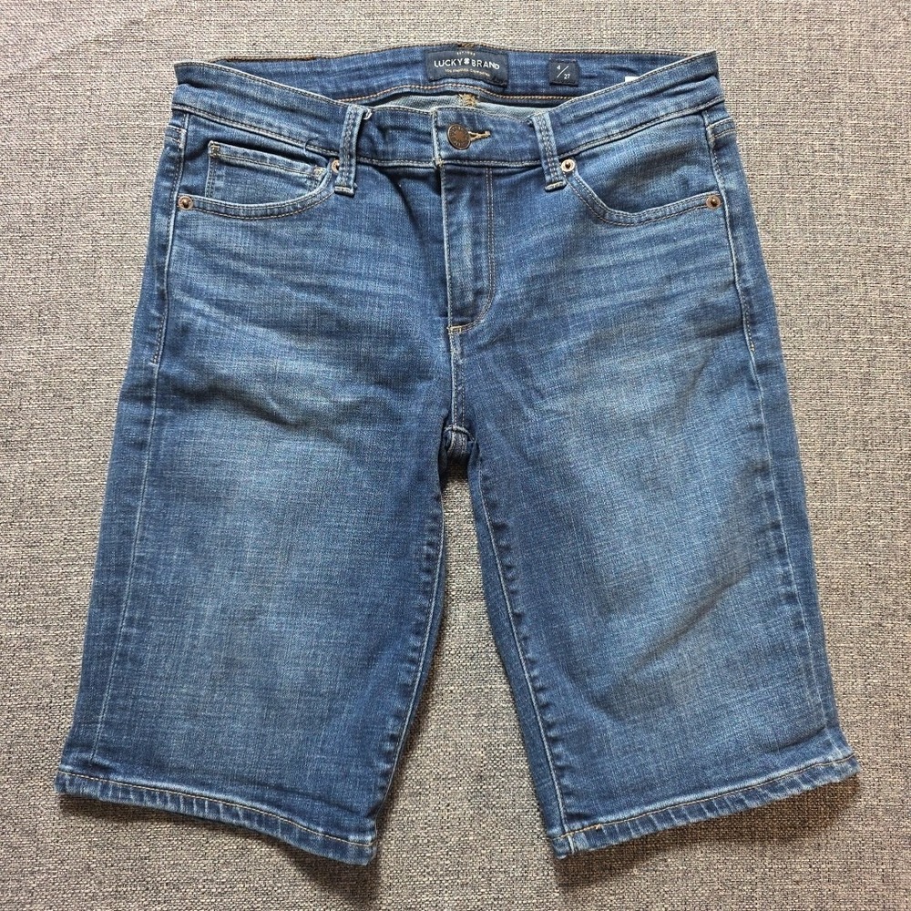 EUC Lucky Brand Shorts Easy Rider Bermuda Size 4/27 Blue Denim Cotton Blend